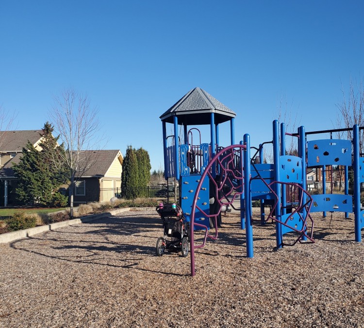 Cascadia Park Playground (Sandy,&nbspOR)
